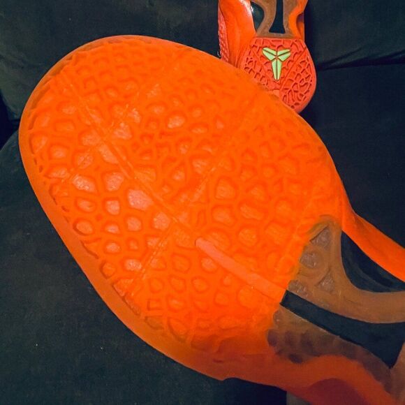 Nike Kobe 6 Reverse Grinch - 5 Youth FV9676-600 6.5-7.0 Womens size - Picture 10 of 16